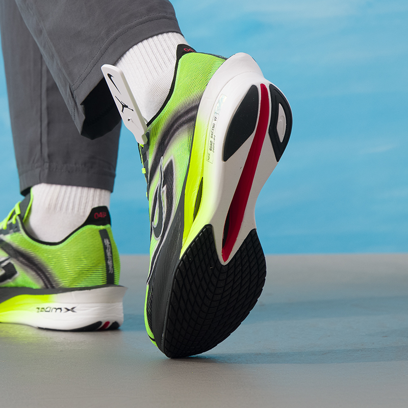 Tênis esportivos masculinos Ni - Men'S Shoes In Next avaliação e preço