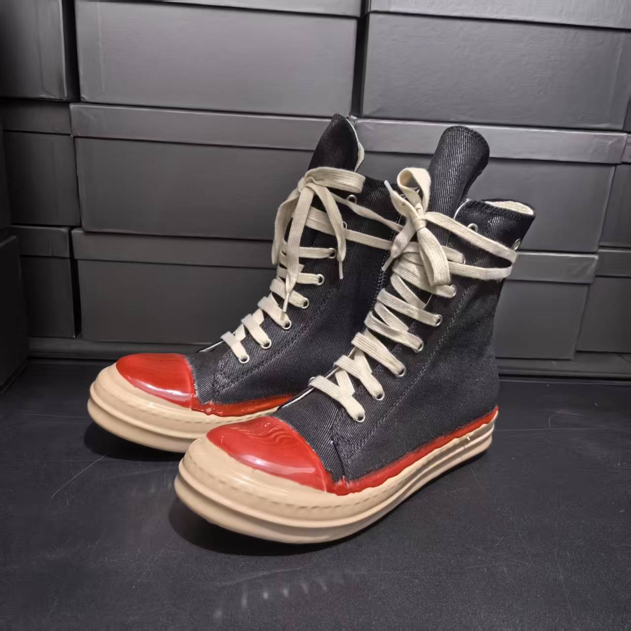 Botas de Cano Alto com Design  - Canvas Sneaker High avaliação e preço